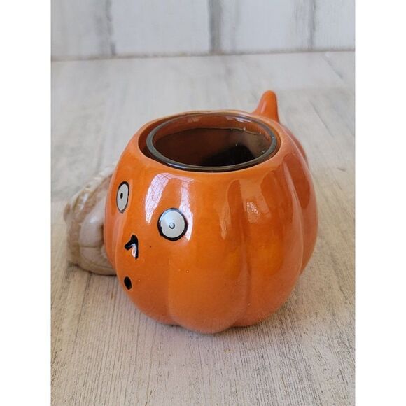 Yankee Candle Boney Bunch bone tired Halloween tea light holder - Picture 6 of 8